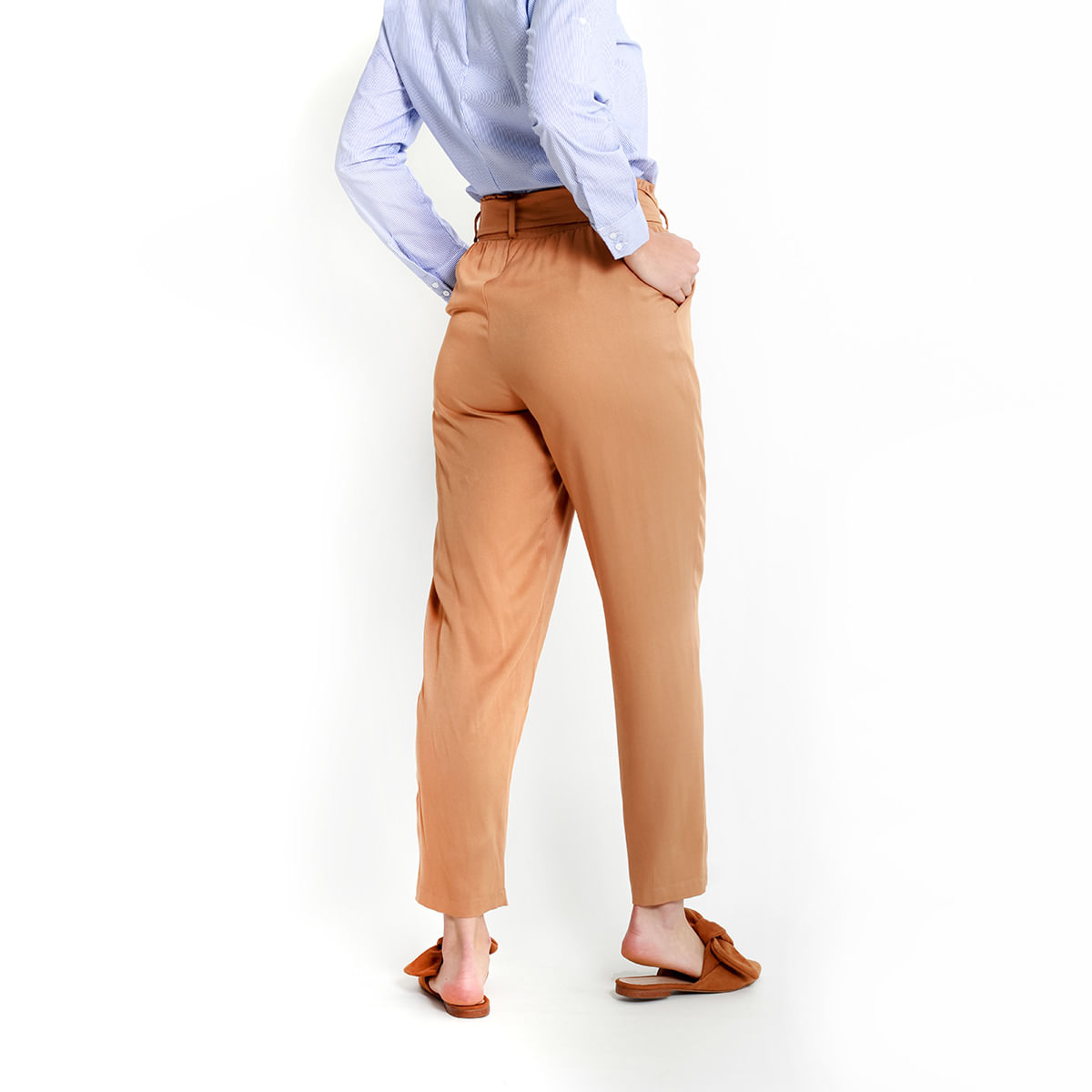 PANTALON Para mujer -Café pantalon-18480- Fuera de Serie - Compra Online -  Fuera de Serie